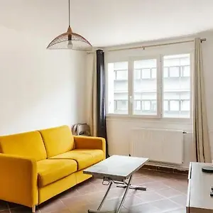 https://grand-studio-saint-fargeau.fr-paris.fr